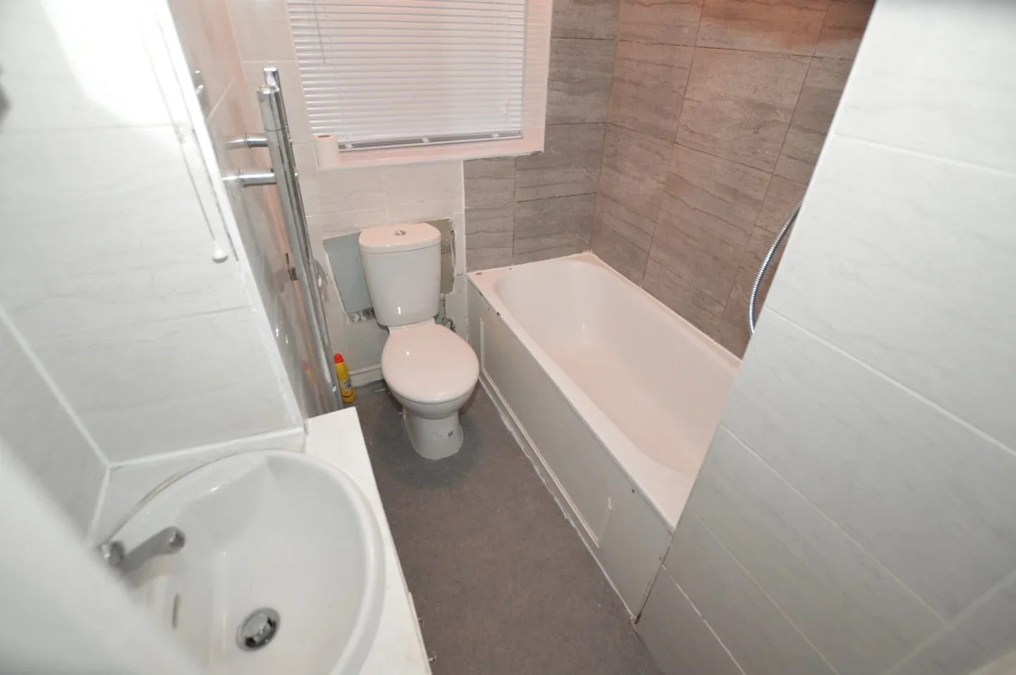Flat Kingsley Gardens in Greater London