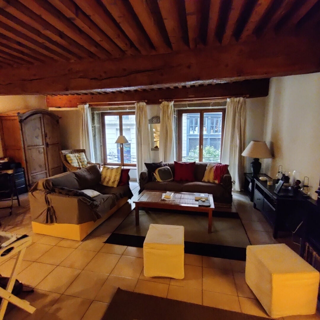 Flat Rue Sergent Blandan in Lyon