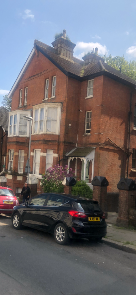 Flat Kenilworth Road in St Leonards