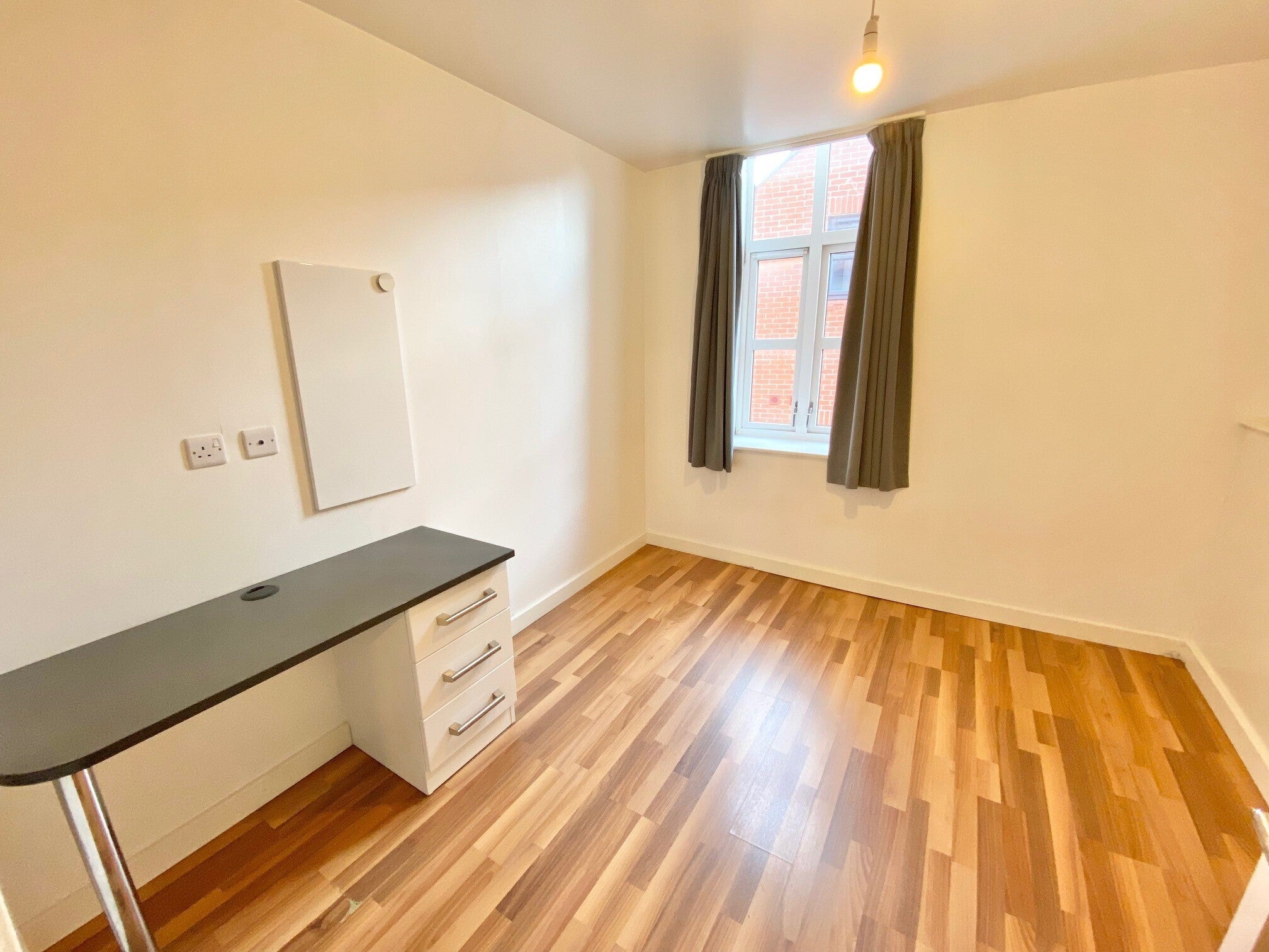Flat Erskine Street in Leicester