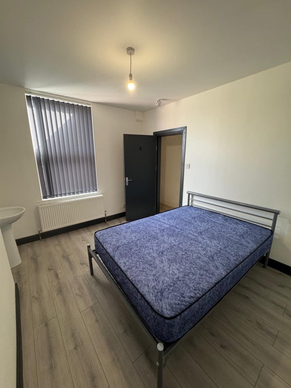 Flat Third Avenue in Nottingham