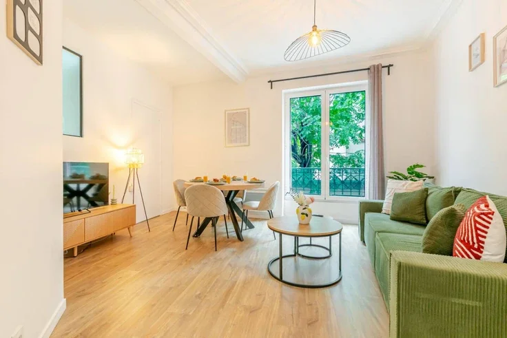 Flat Rue des Meuniers in Paris
