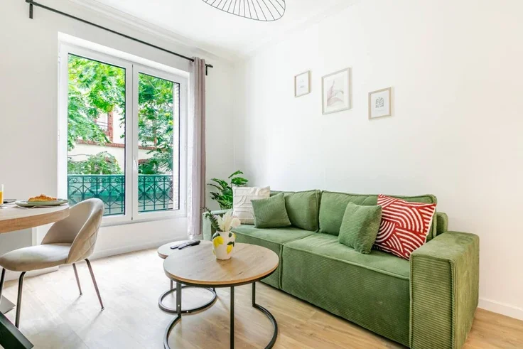 Flat Rue des Meuniers in Paris