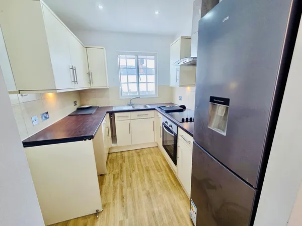 Flat Highgate Hill in Tunbridge Wells