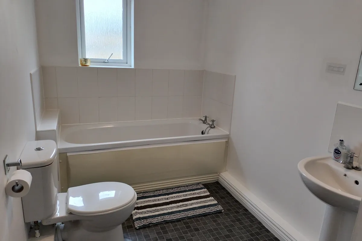 Flat Celsus Grove in Swindon