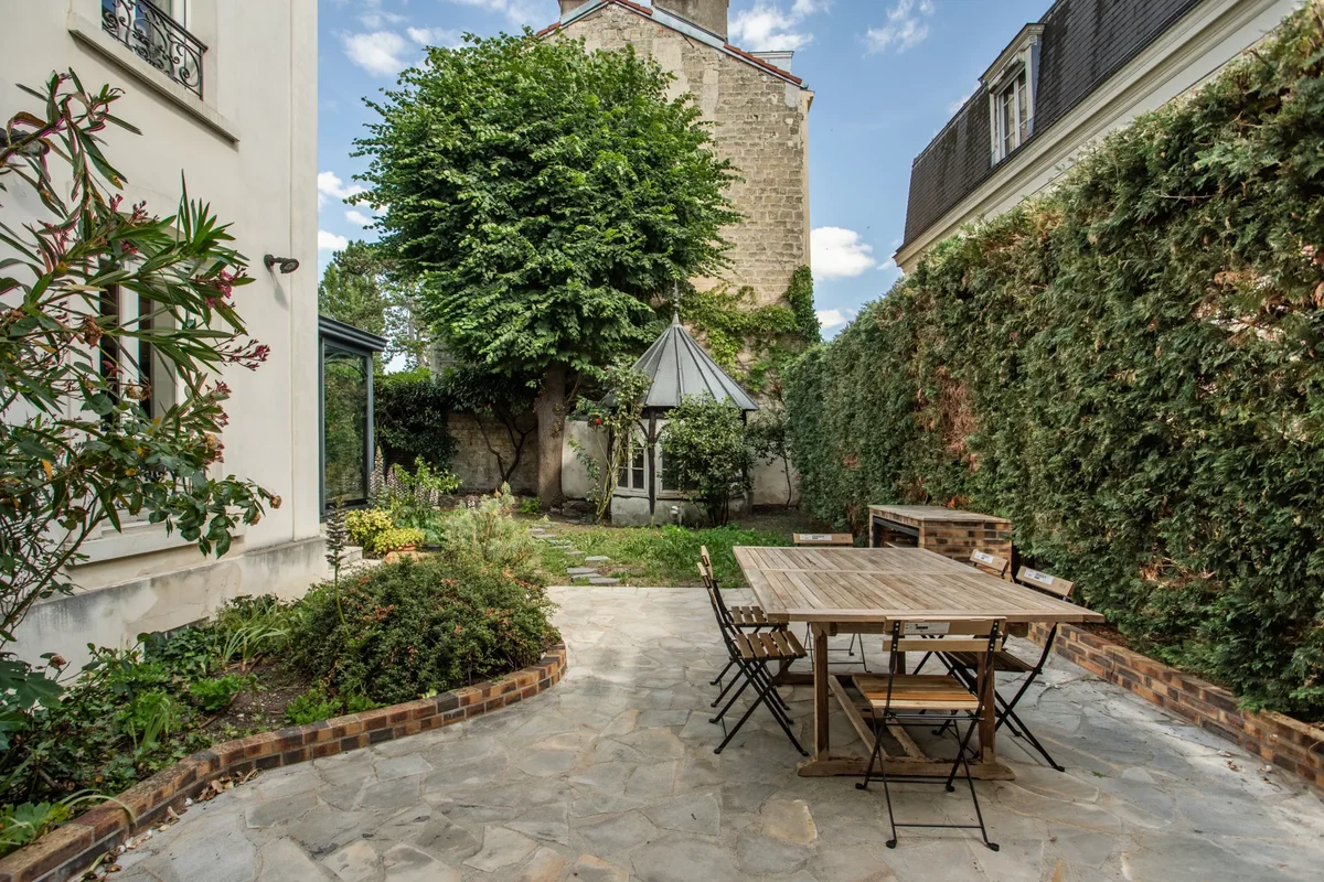 House Place Maurice Berteaux in Chatou