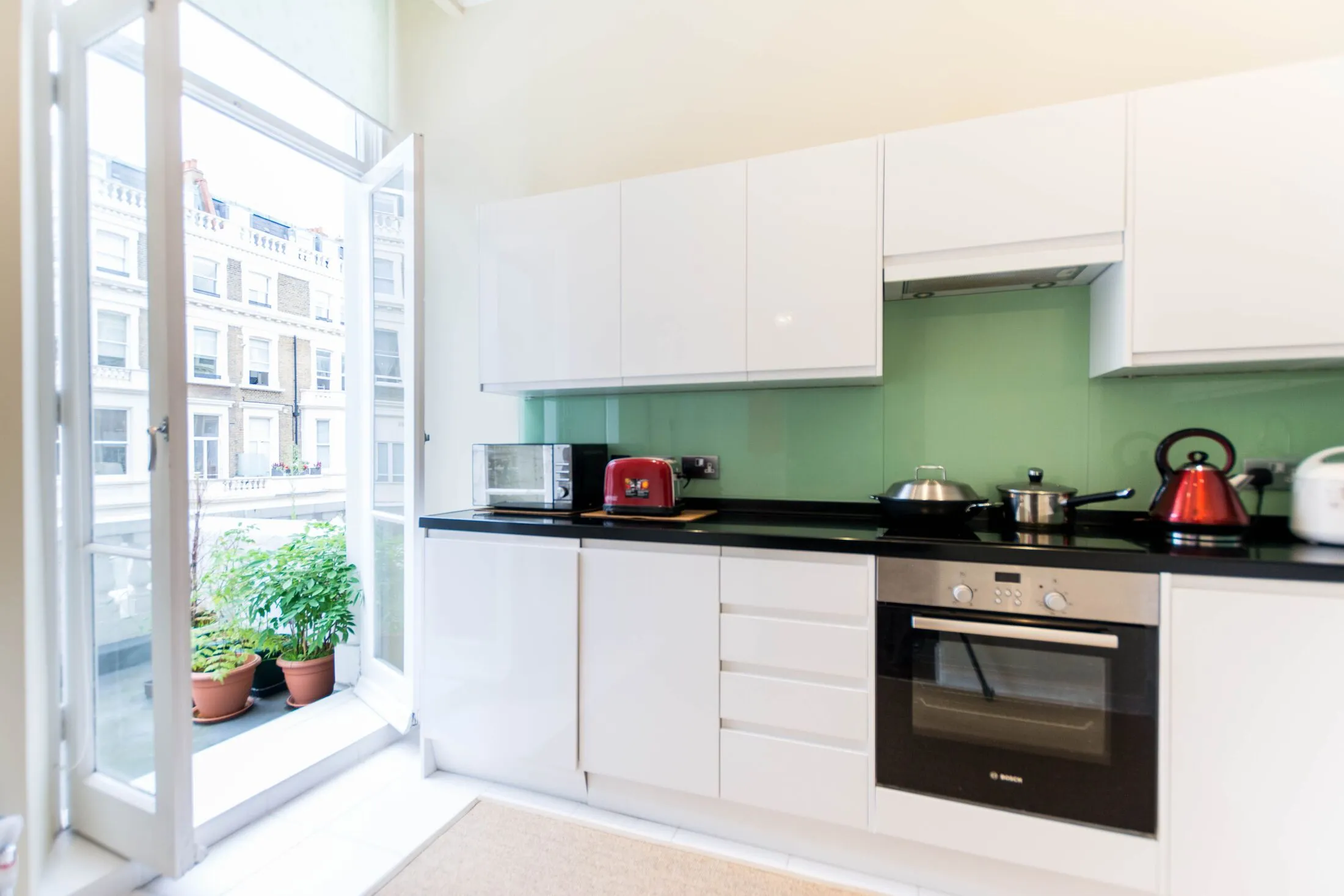 Flat Old Brompton Road in Greater London