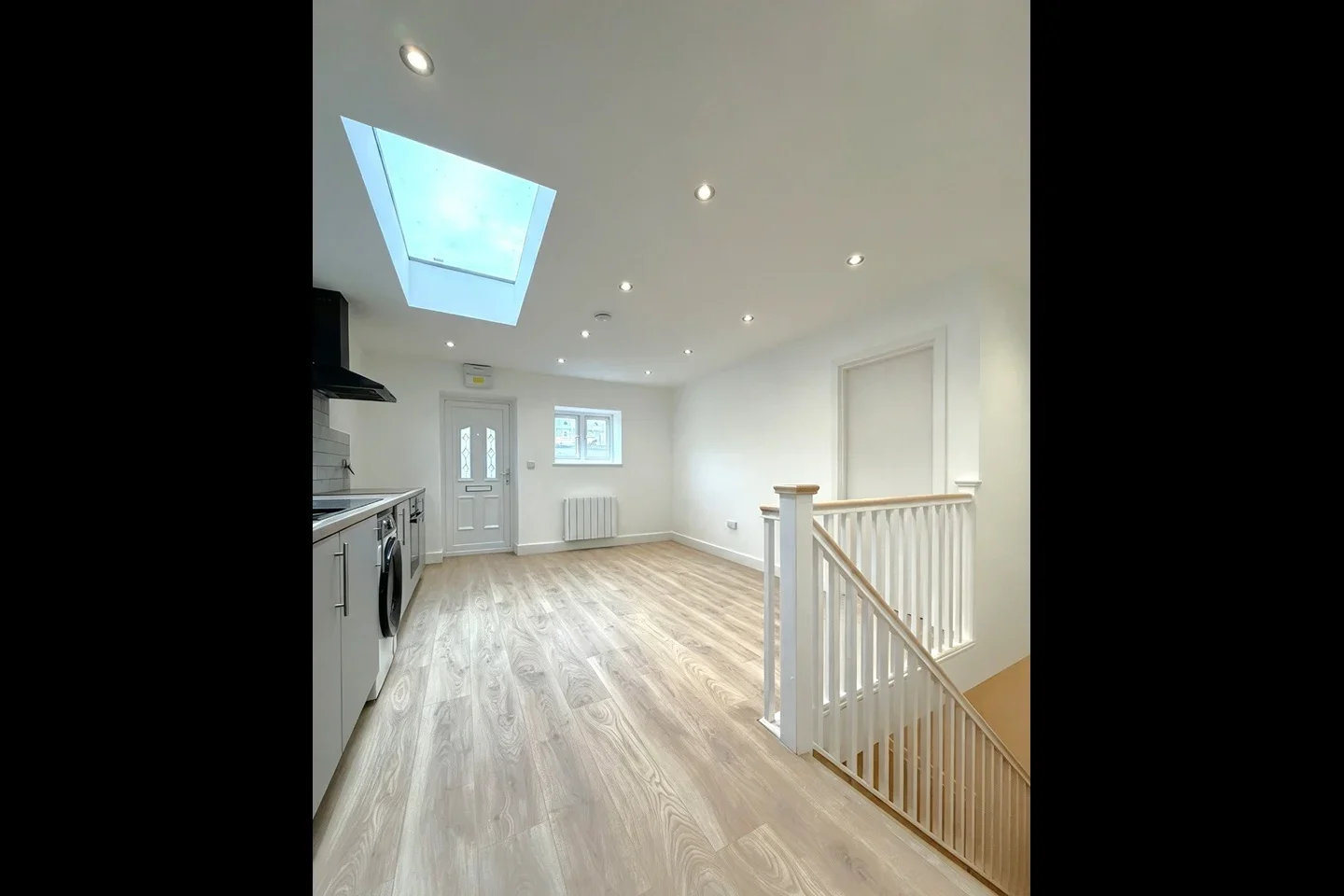 Flat Woolwich Road in Greater London