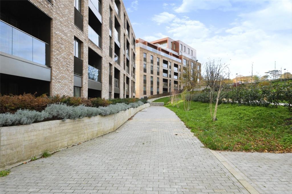 Flat Royal Engineers Way in Greater London