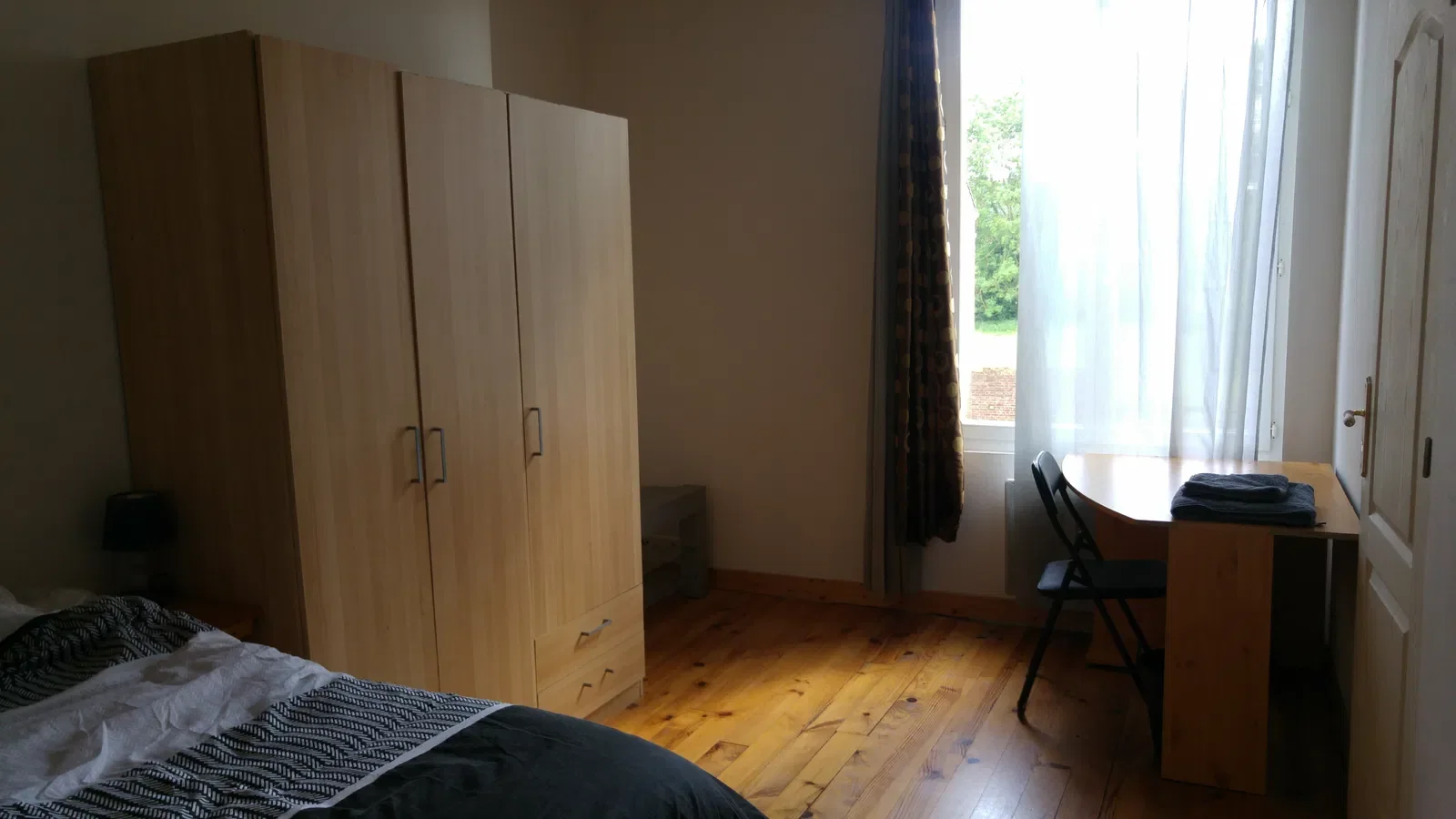 Chambre Rue de l'Église à Reuil-sur-Brêche