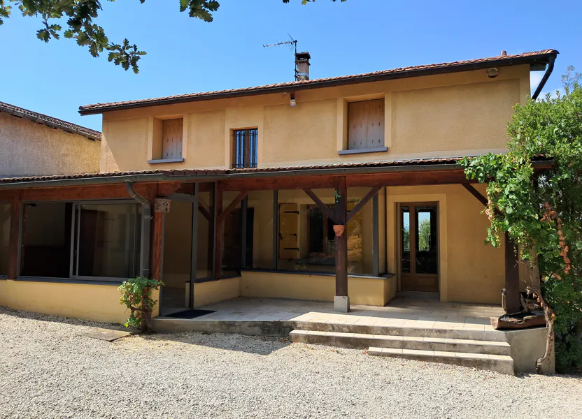 House Rue de Charriolle in Solaize