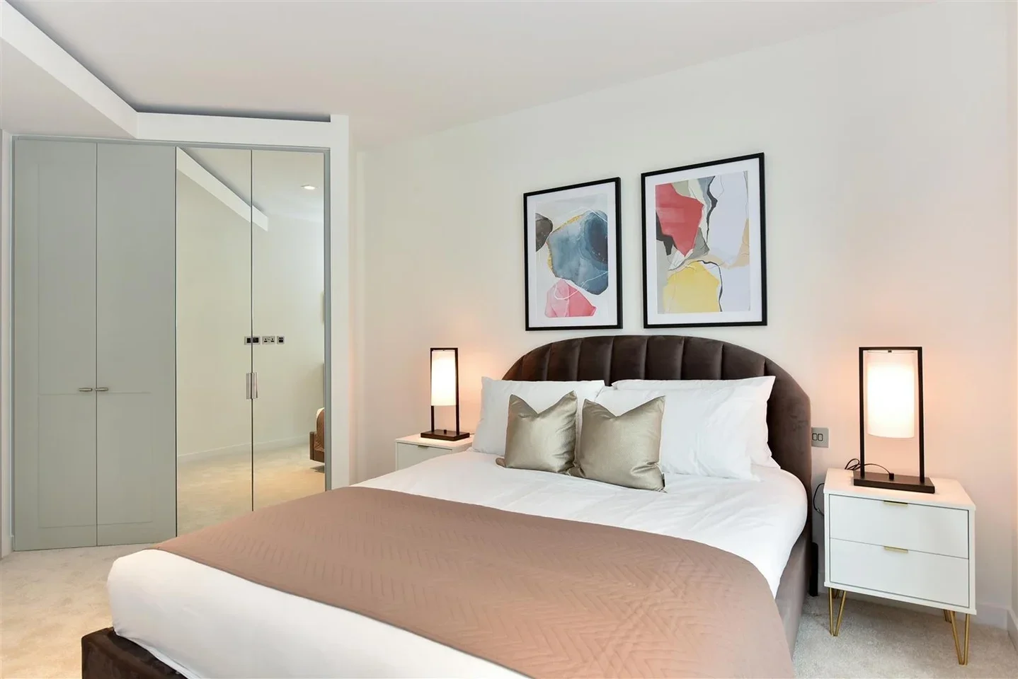 Flat Newcastle Place in City of Westminster