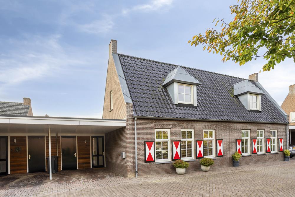 Huis Aan de oude Markt 4 in Posterholt