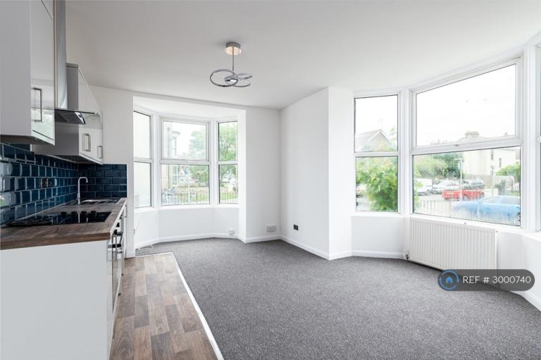 Flat Godwin Bungalows in Thanet