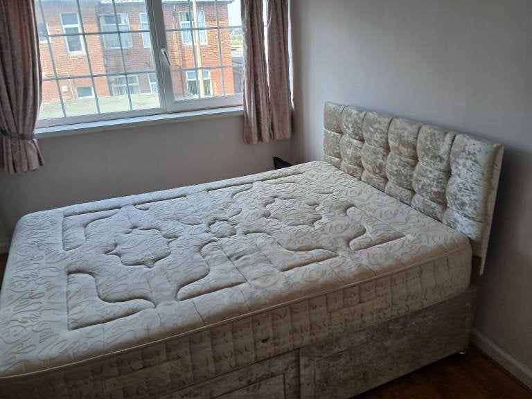 Flat Ponteland Road in Newcastle upon Tyne