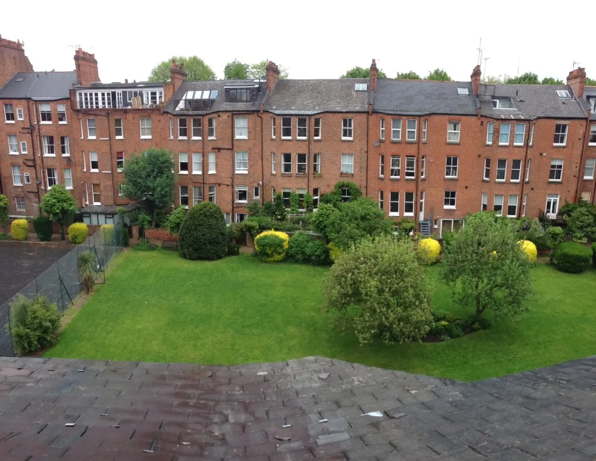 Flat Canfield Gardens in Greater London