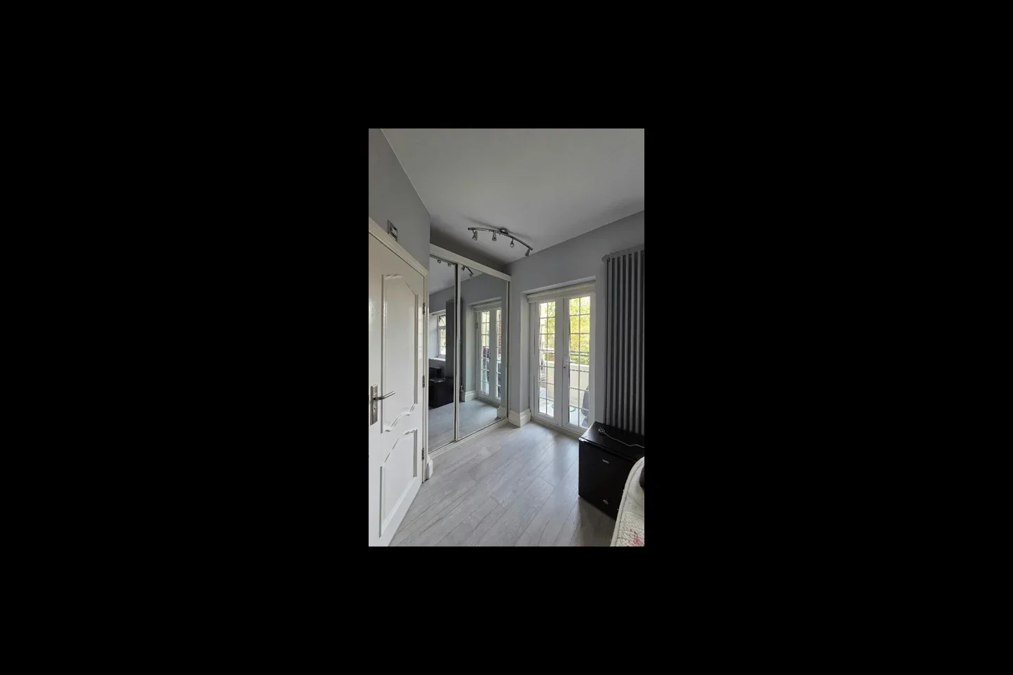 Room Holmdale Gardens in Greater London