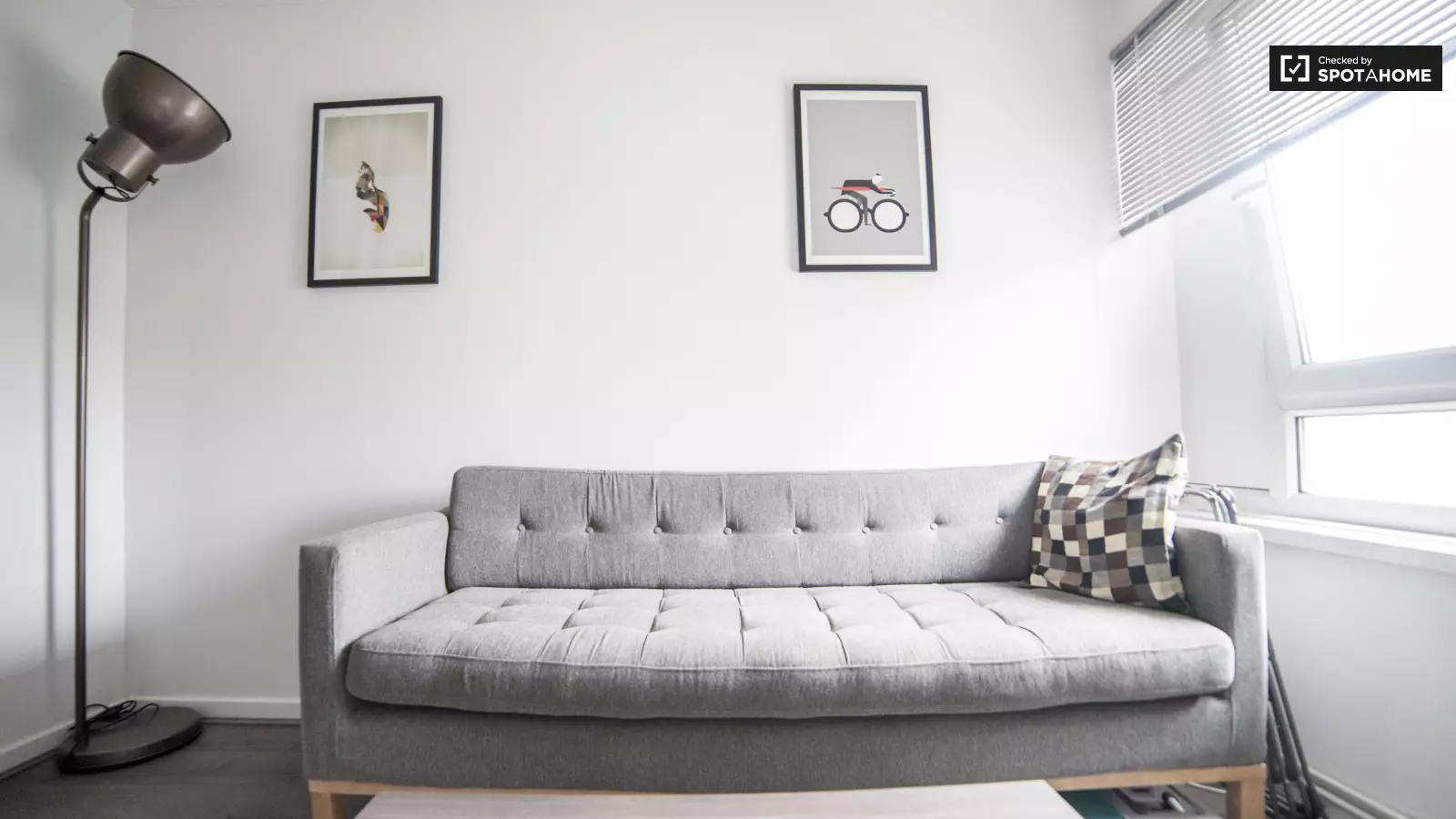 Flat Burcham Street in Greater London