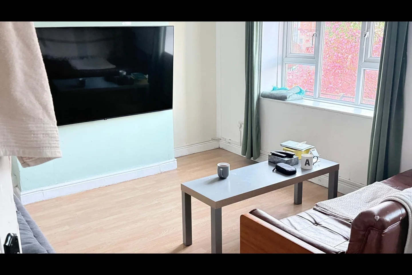 Room Linton Road in London
