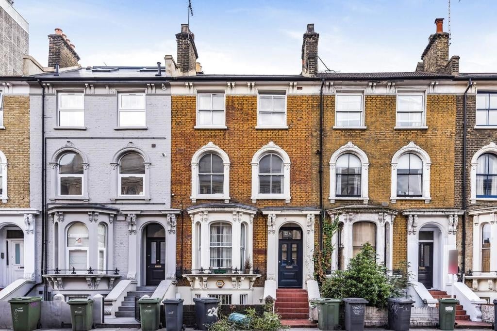 Flat Stockwell Road in Greater London