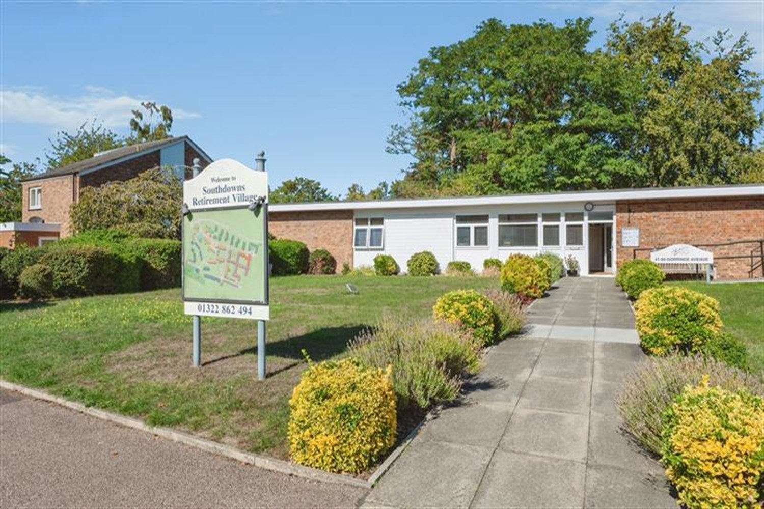 Flat Gorringe Avenue in Sevenoaks
