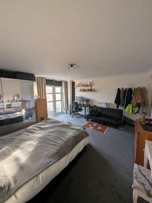 Room Poolmans Street in Greater London