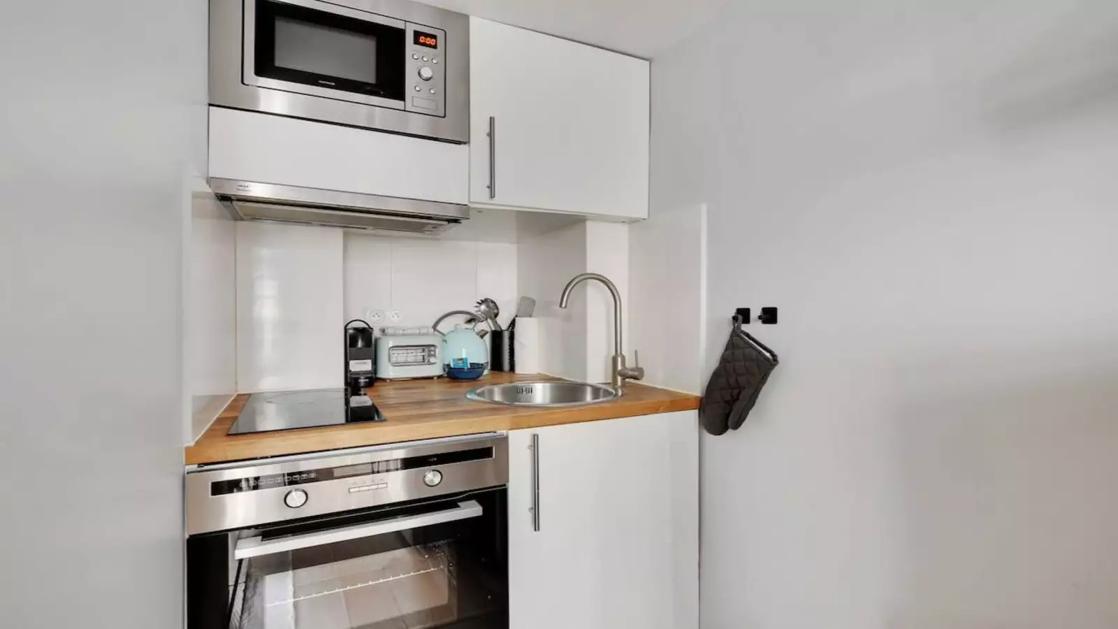 Appartement Cour de Rome à Paris