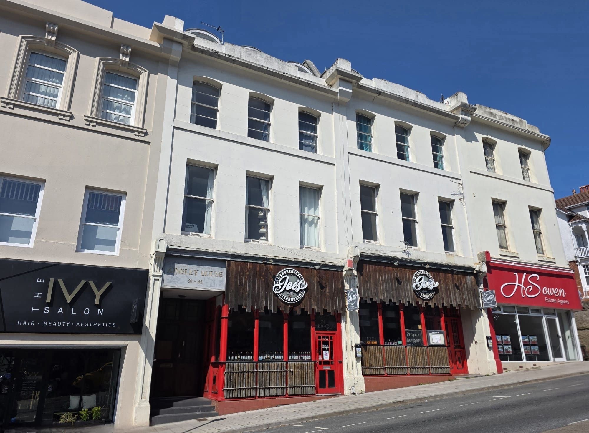 Flat Torwood Street in Torquay