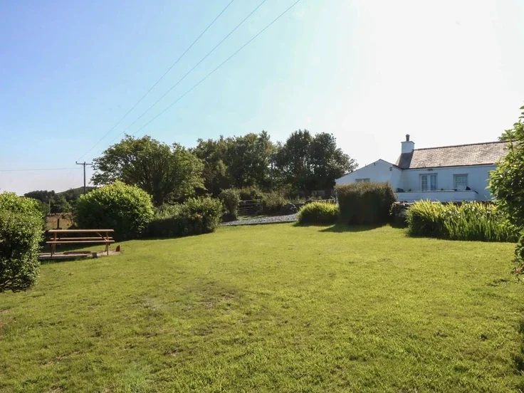 House Ffordd Bryngwyn in Waunfawr