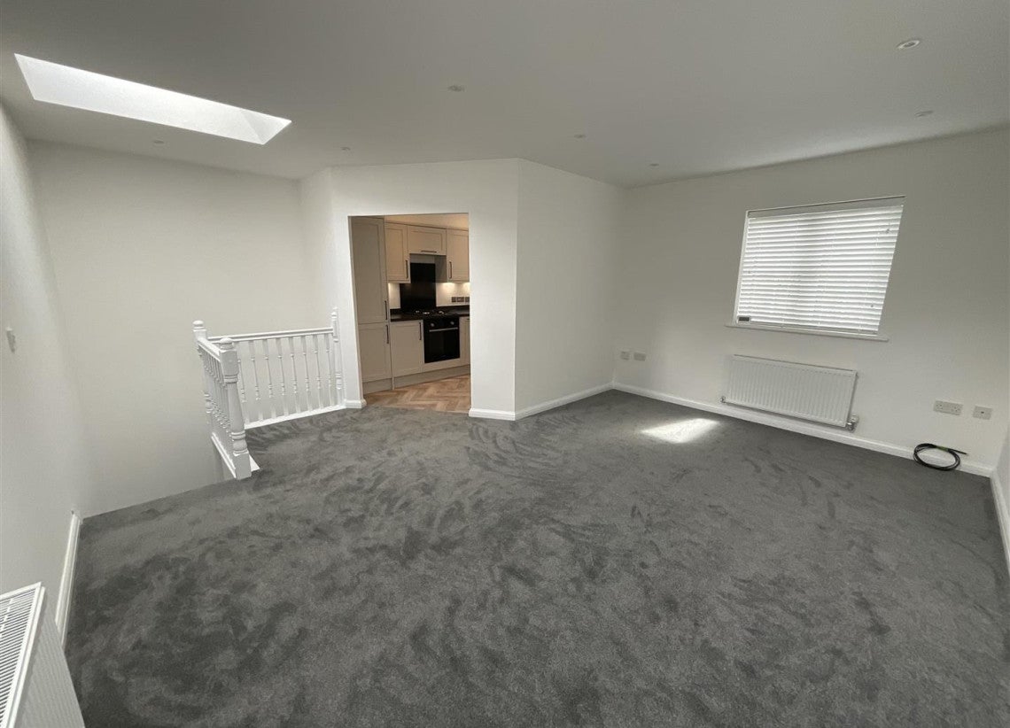 House Nightingale Gardens in Rugby