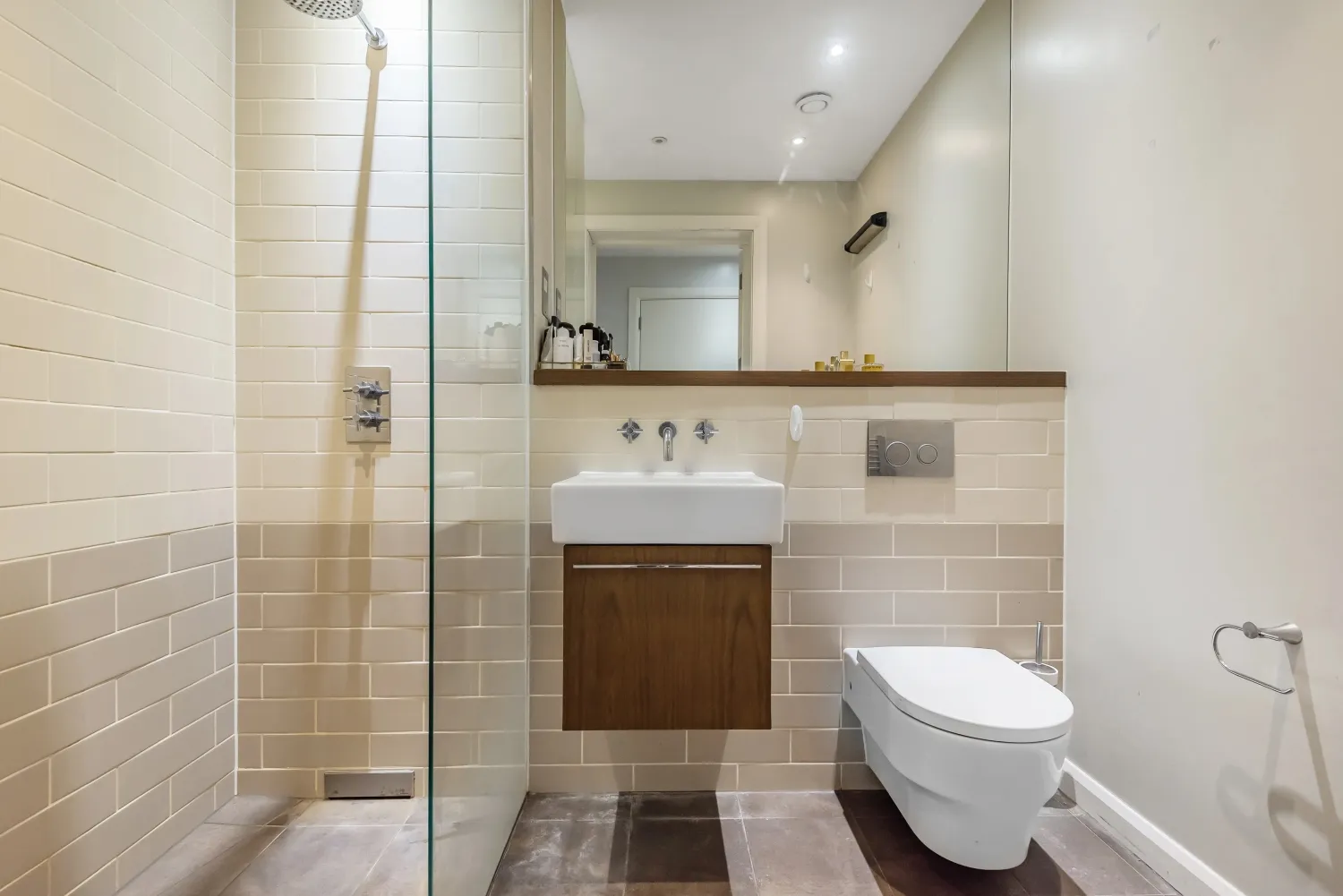 Flat High Holborn in Greater London