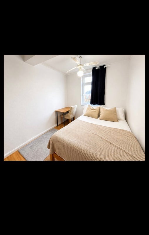 Room Glengarnock Avenue in Greater London