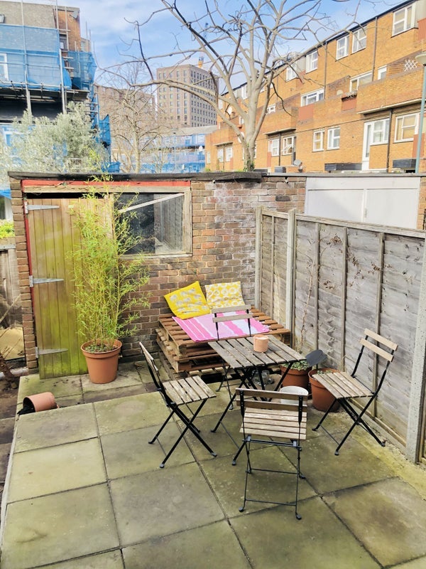 Room Outram Place in Greater London