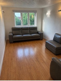 Flat Conway Gardens in Grays