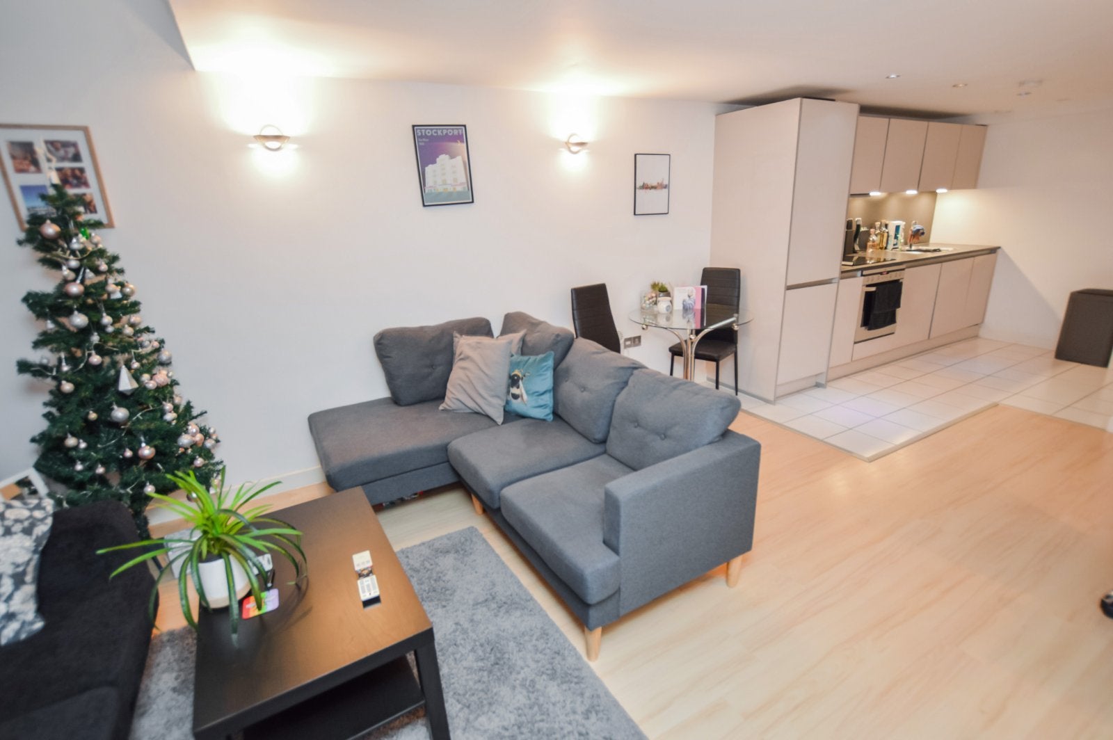 Flat Mirabel Street in Manchester