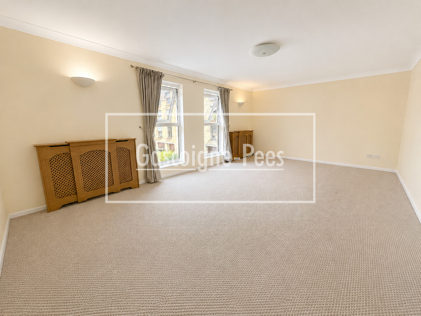 Flat Deanery Place in Waverley