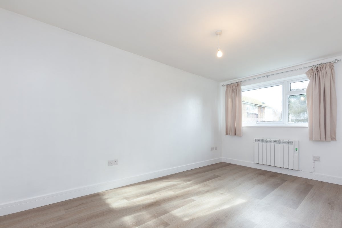 Flat Shelley Close in Vale of White Horse