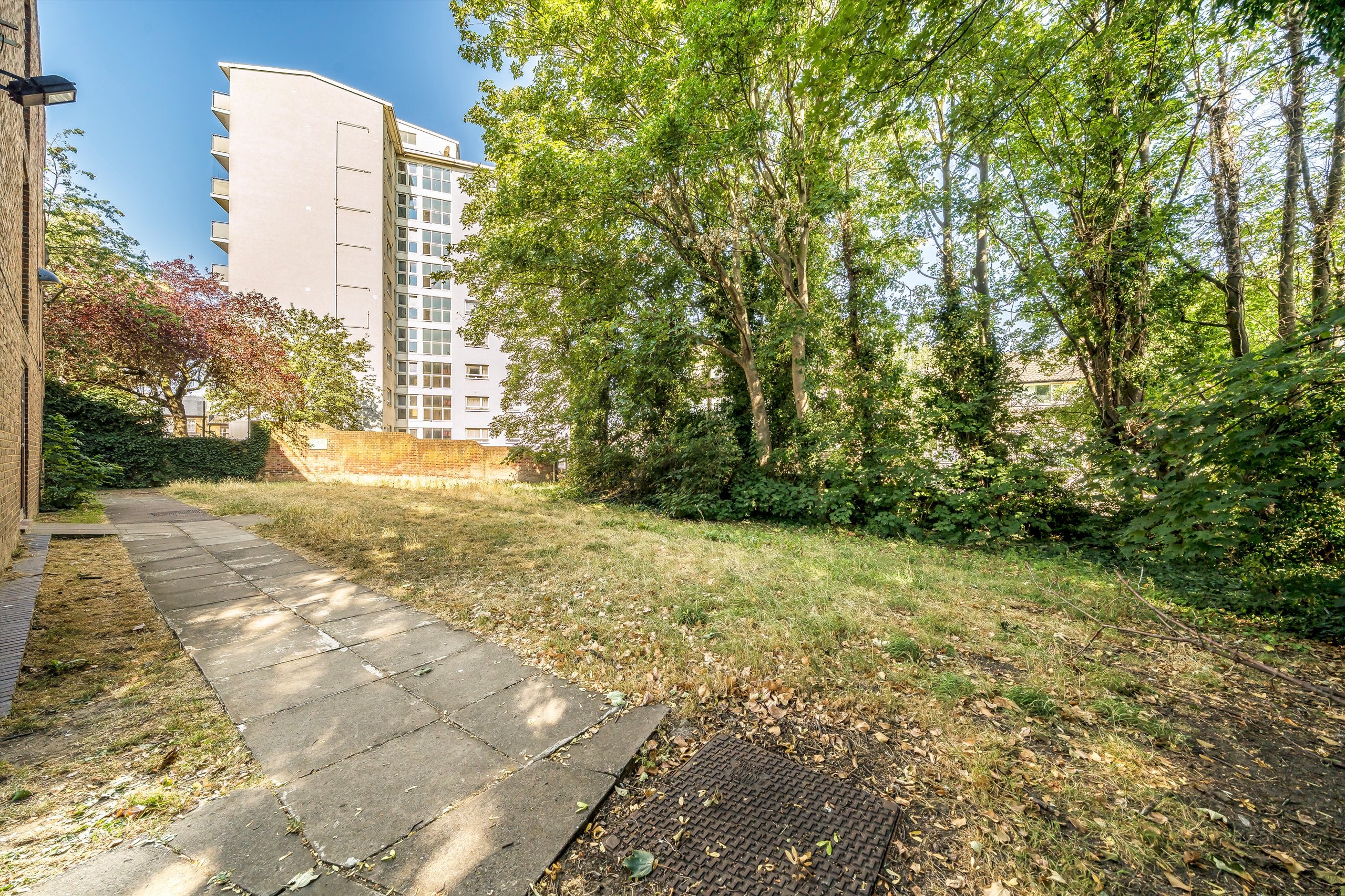 Flat St Pauls Close in Greater London