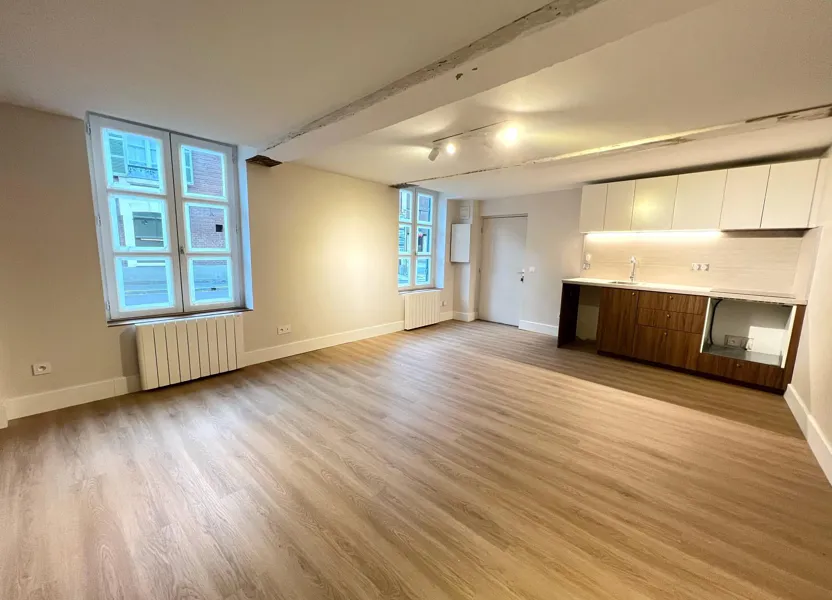 Flat Rue de Brossard in Pont-l'Évêque
