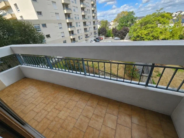 Flat Avenue Pasteur in Angers