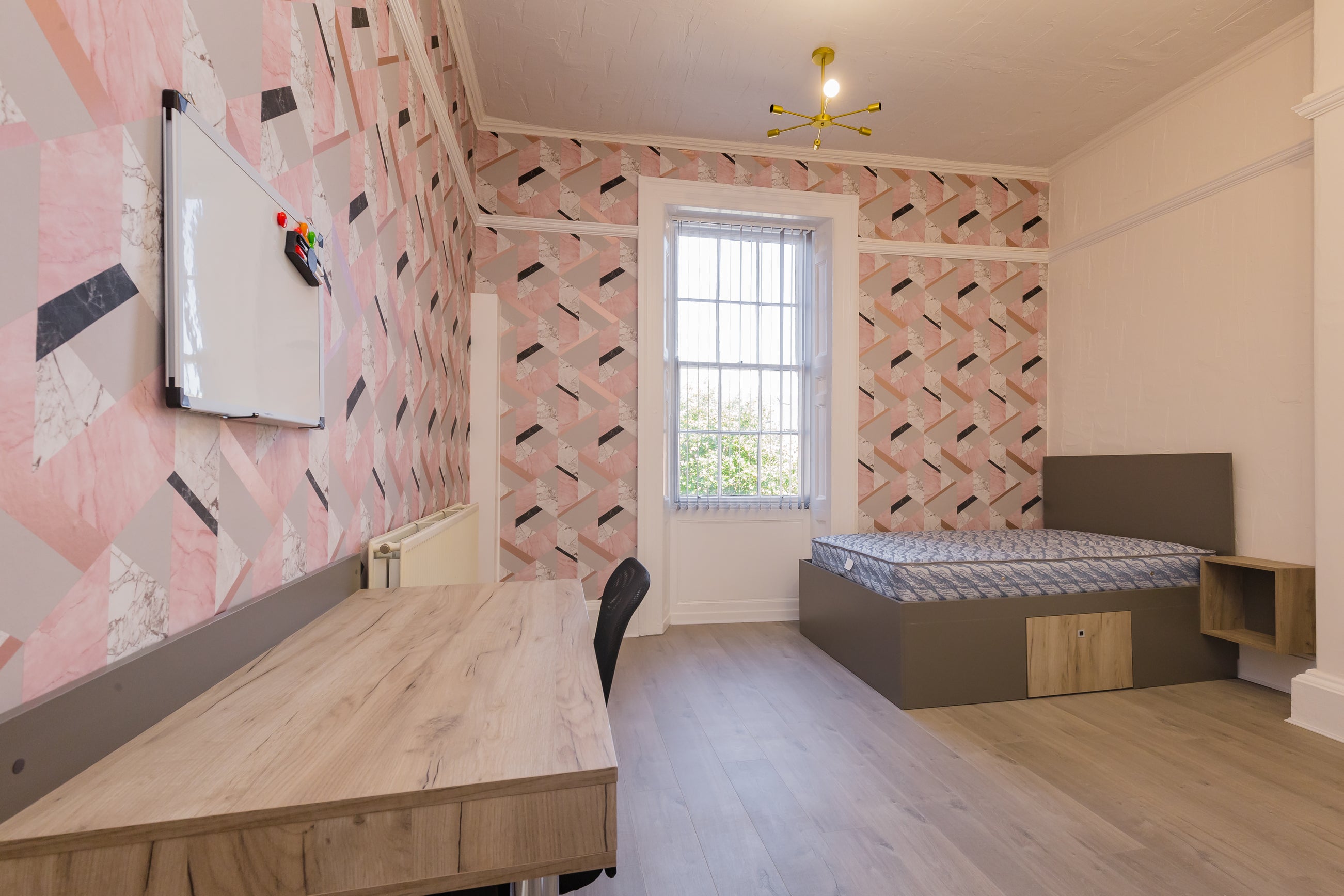 Flat Leazes Terrace in Newcastle upon Tyne