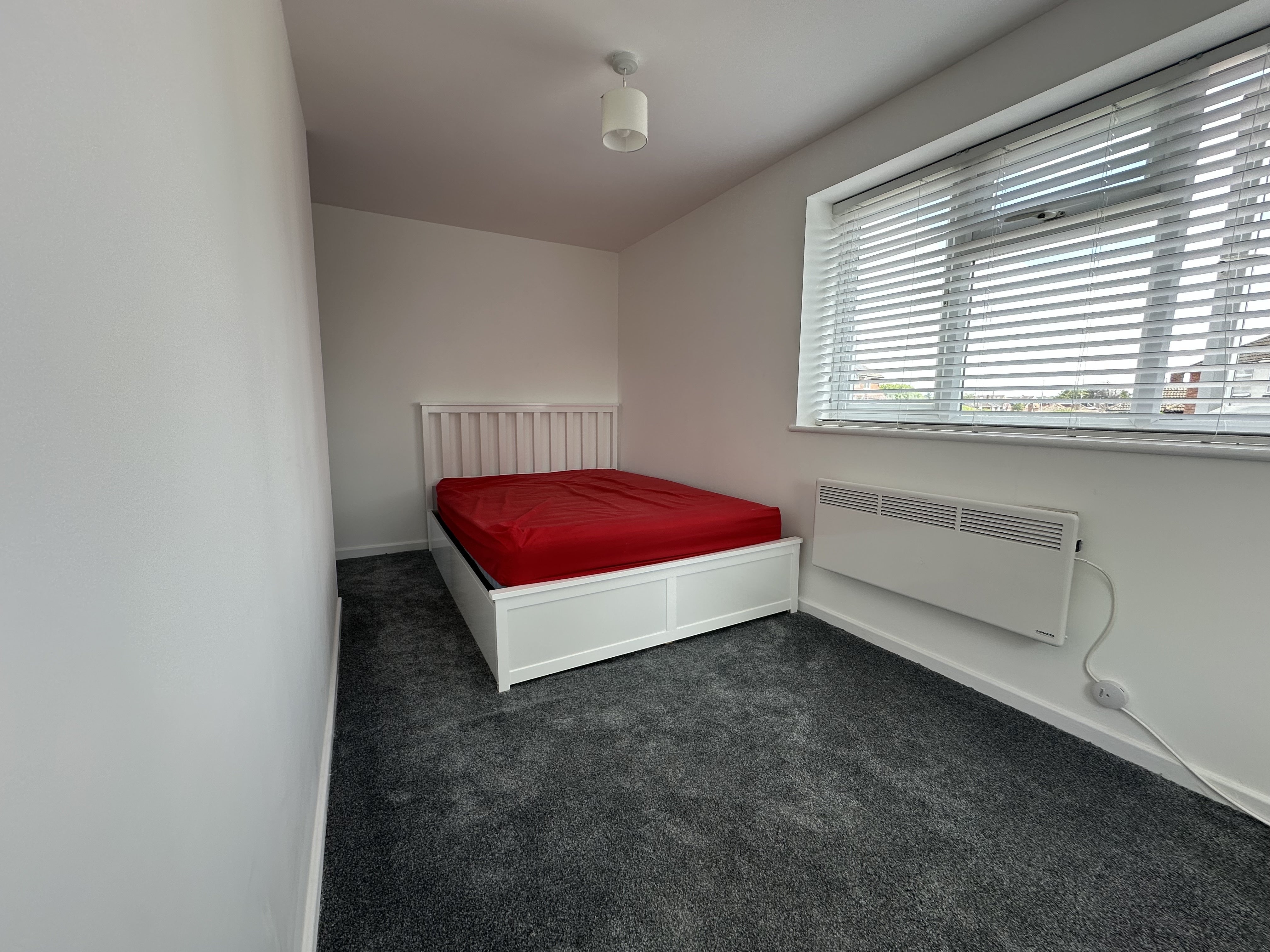 House Stonehouse Close in Warwick
