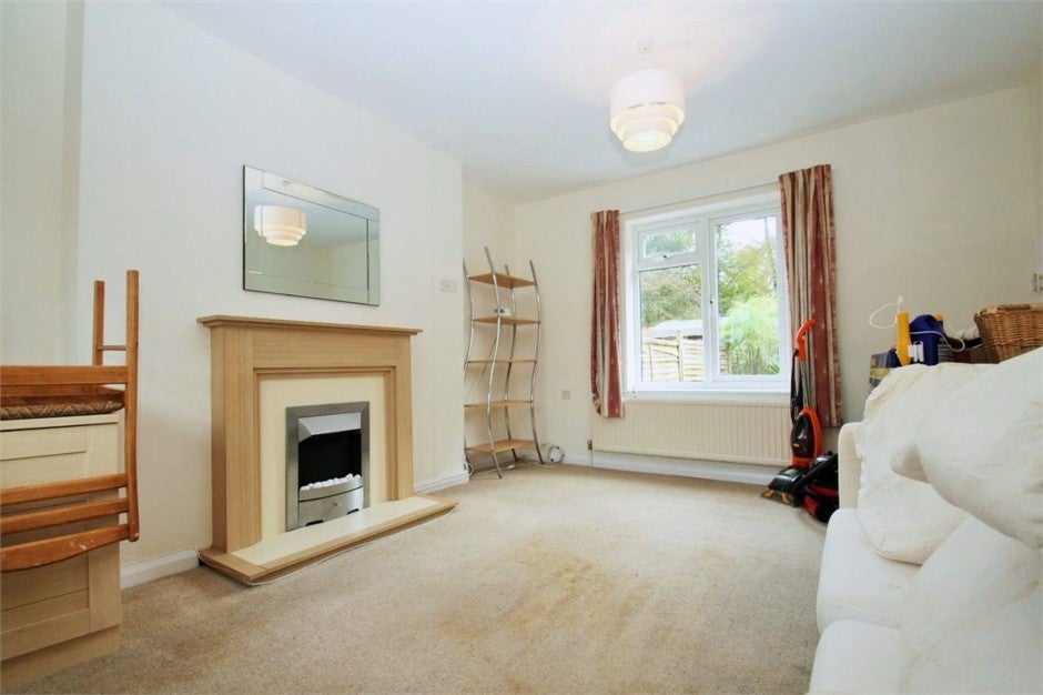 House Manor Waye in Greater London