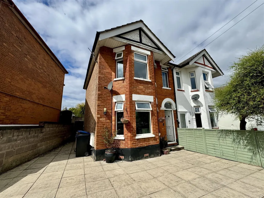 House Shillito Road in Poole