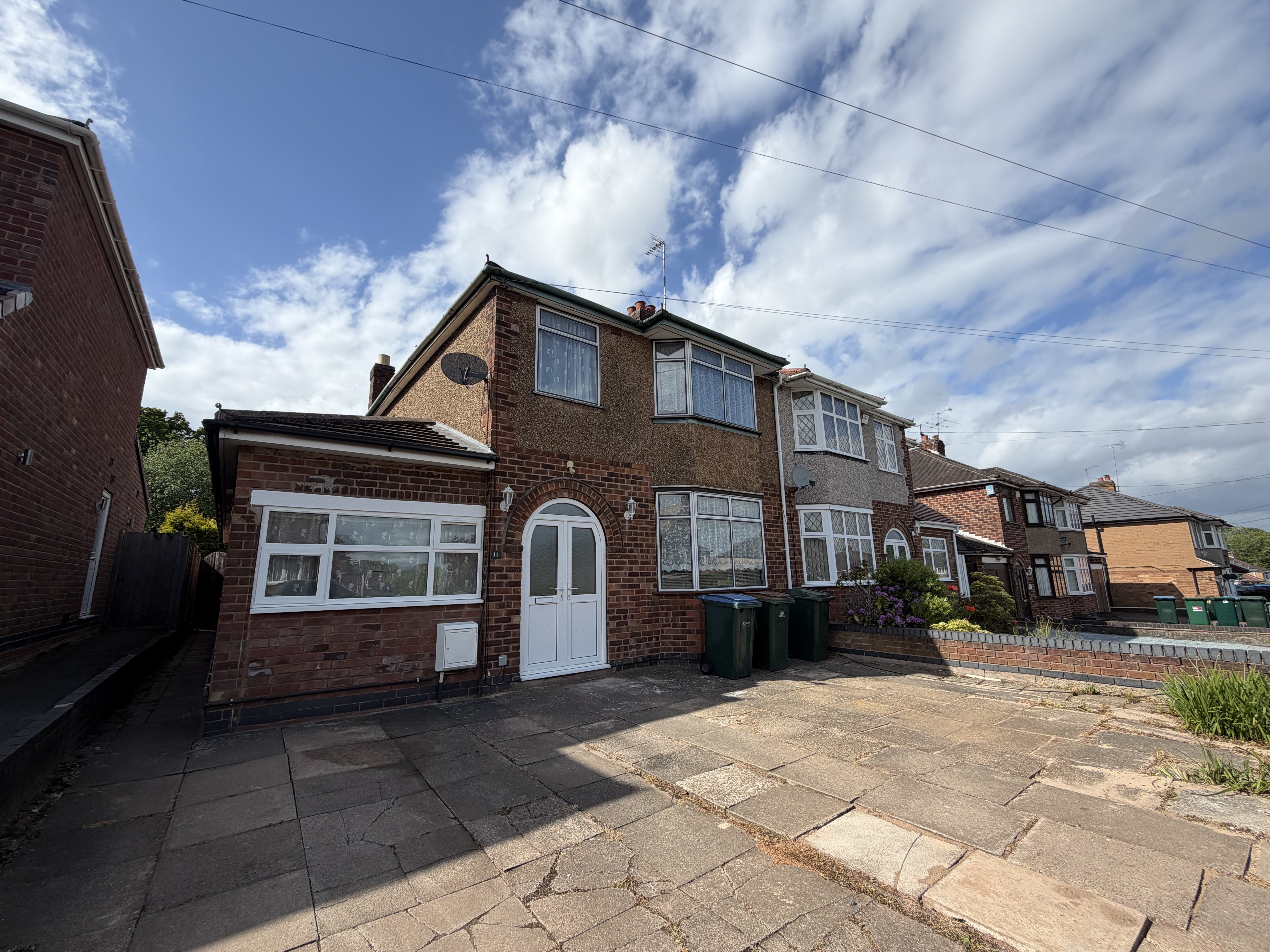 House Hadleigh Road in Coventry