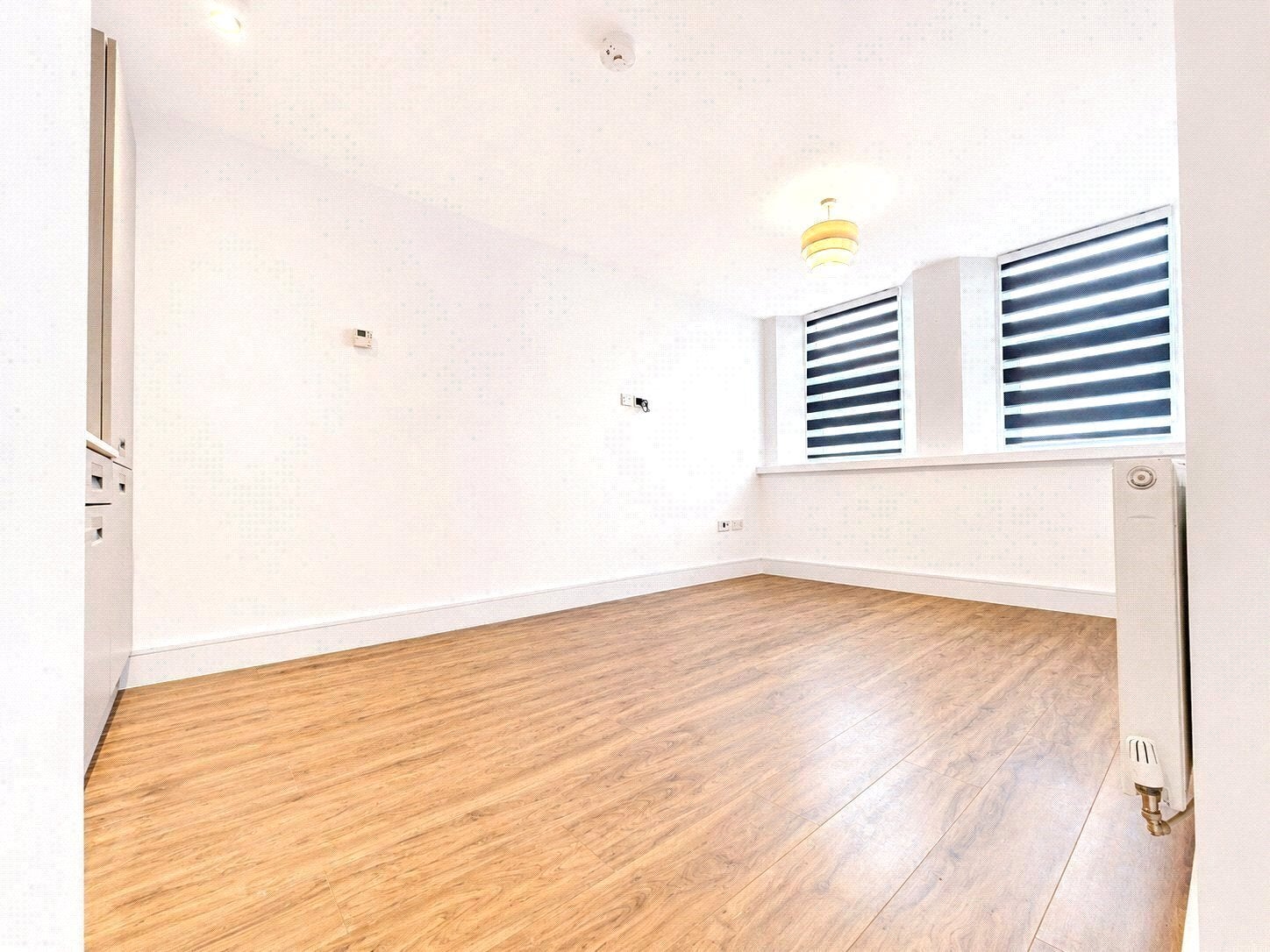 Flat Elizabeth Way in Harlow