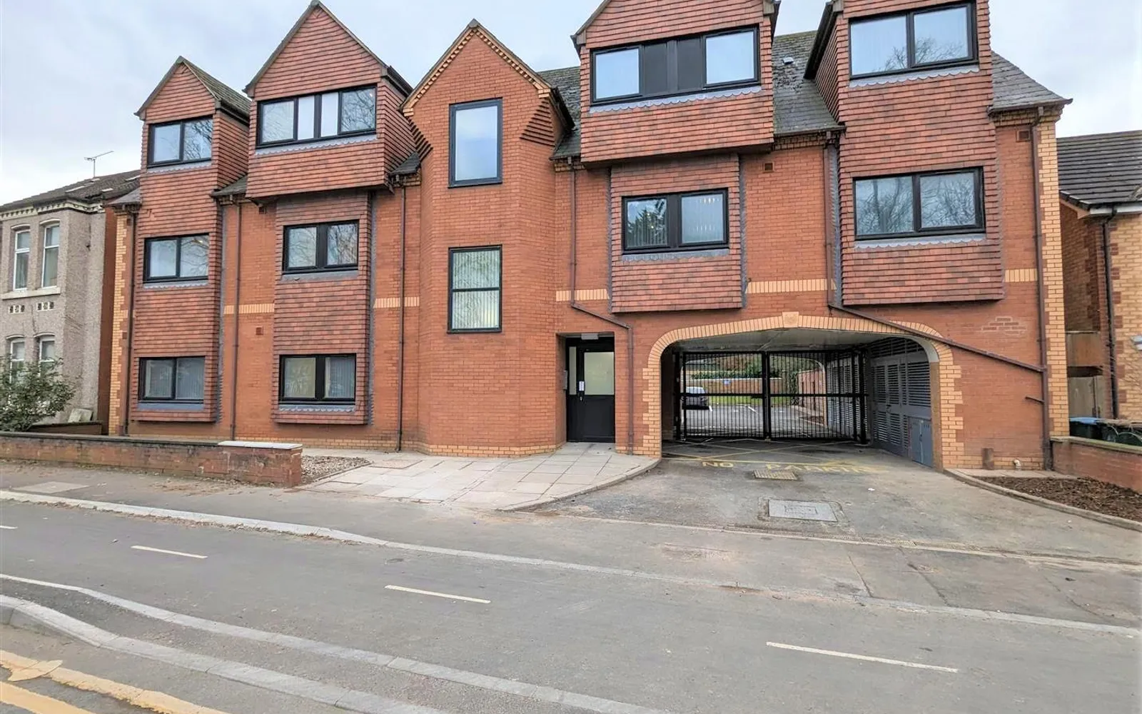 Flat Coundon Road in Coventry