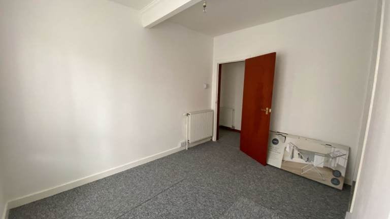 Flat Wylie Crescent in Cumnock