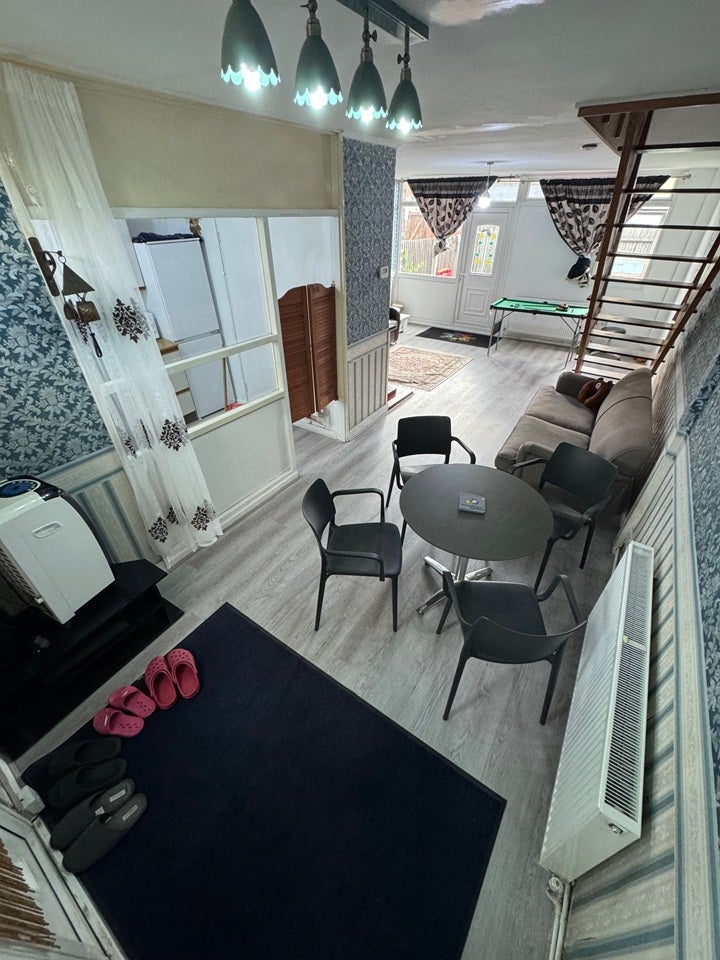 House Birch Close in Greater London