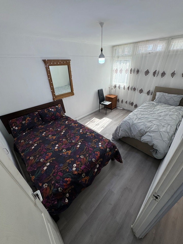 House Birch Close in Greater London